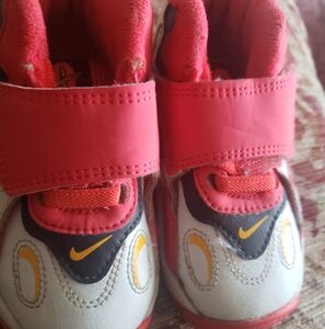 Nike Kids Red and White Sneakers